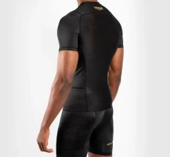VENUM G-FIT RASHGUARD S/S BK/GD -Boxing Shop s335907598948138341 p1427 i4 w1141