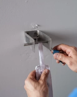 TITLE 2-N-1 Zip Hand Wrap Roller -Boxing Shop s335907598948138341 p1660 i4 w942