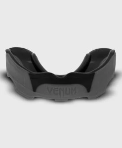 VENUM PREDATOR MOUTHGUARD -Boxing Shop s335907598948138341 p355 i21 w664