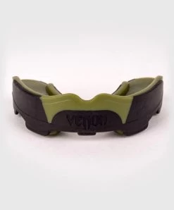 VENUM PREDATOR MOUTHGUARD -Boxing Shop s335907598948138341 p355 i23 w655