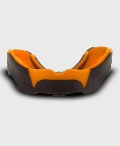 VENUM PREDATOR MOUTHGUARD -Boxing Shop s335907598948138341 p355 i26 w659